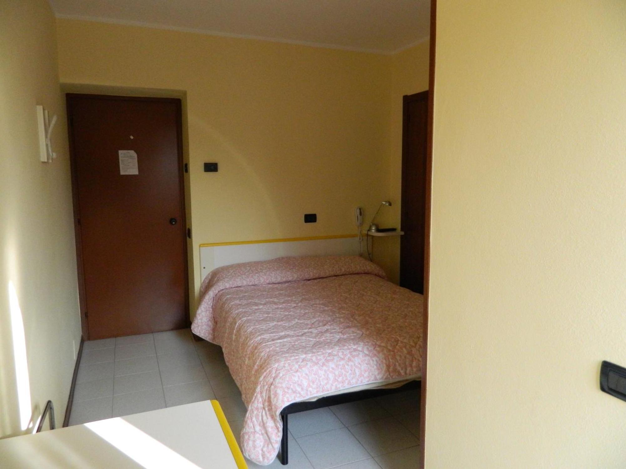 Albergo Michieletto Valmorea Exterior foto