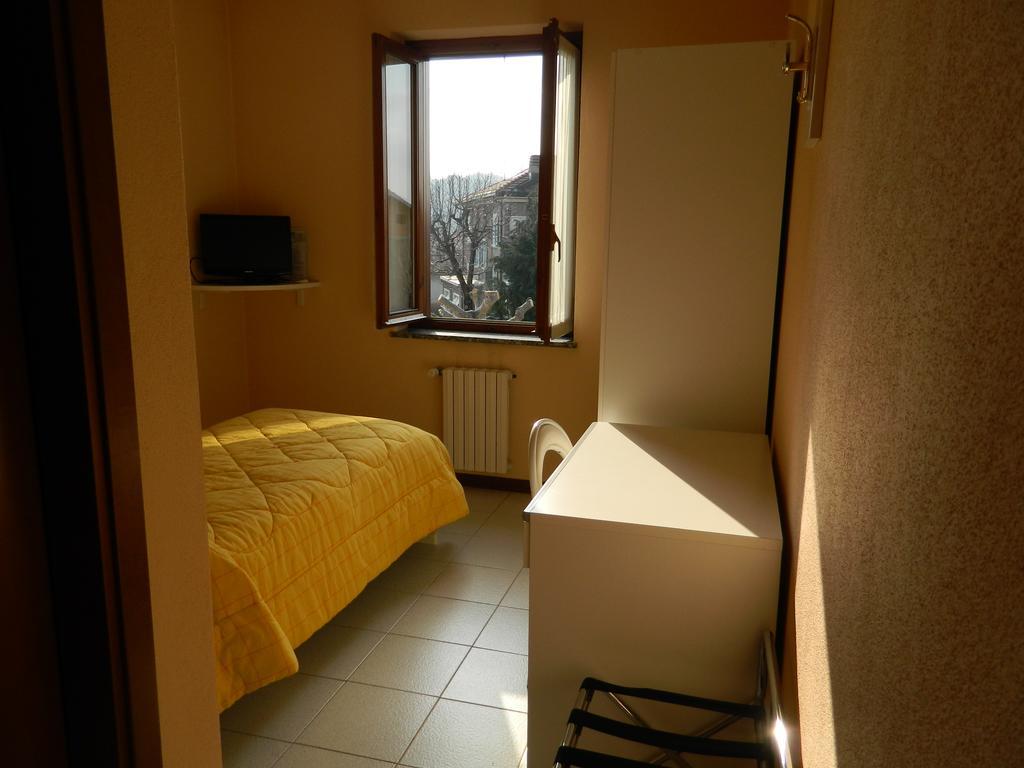 Albergo Michieletto Valmorea Quarto foto