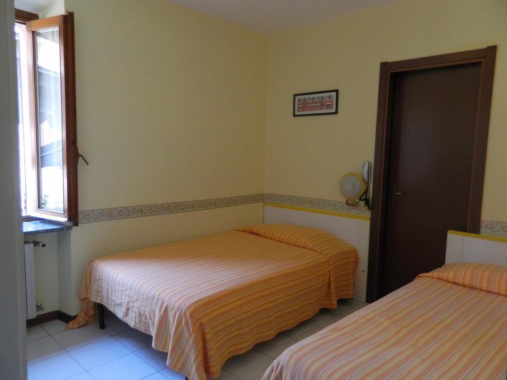 Albergo Michieletto Valmorea Exterior foto